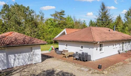 Four-Bedroom Holiday Home