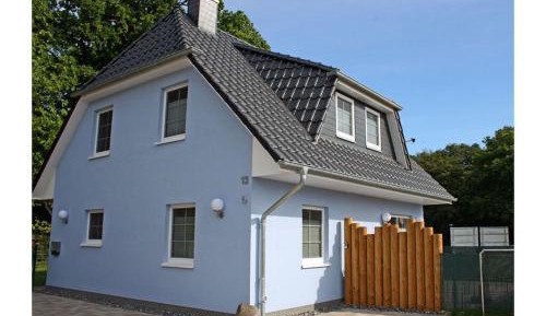 Three-Bedroom Holiday Home 