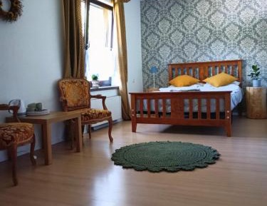 Standard Family Room