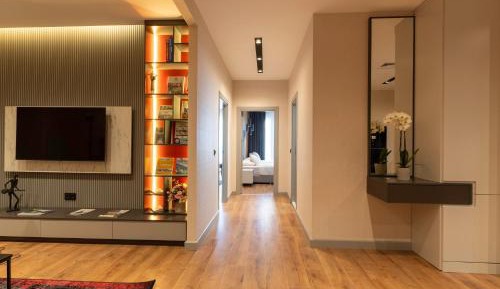 Two-Bedroom Deluxe Apartment
