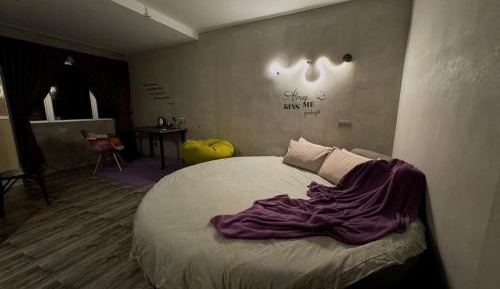 Superior King Suite