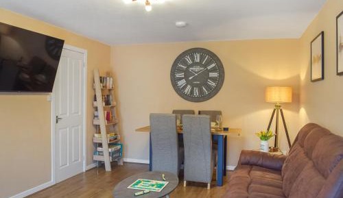 Two-Bedroom Holiday Home