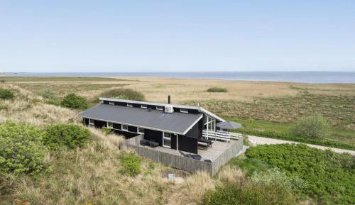 Four-Bedroom Holiday Home