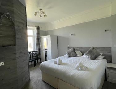 Superior King Room