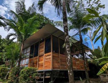 Deluxe Bungalow with Garden View