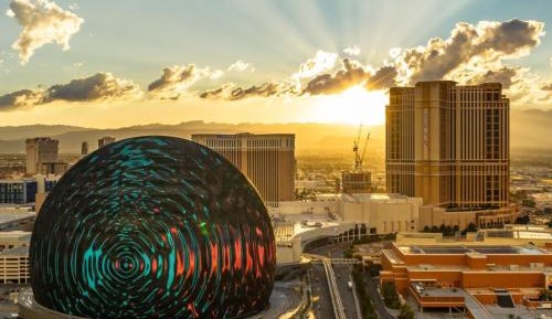 Palazzo Luxury King Suite Sphere View