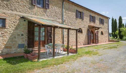 Superior One-Bedroom Apartment