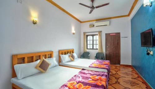 Double or Twin Room with Extra Bed