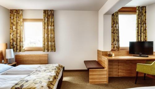 Triple Room with Parking Space