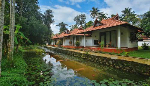 Villa with Garden View