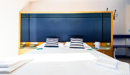 Large Double or Twin Room