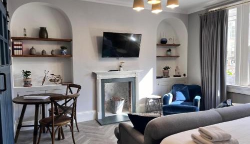 One-Bedroom Superior Apartment