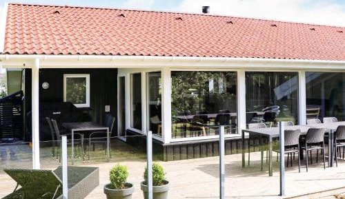 Five-Bedroom Holiday Home