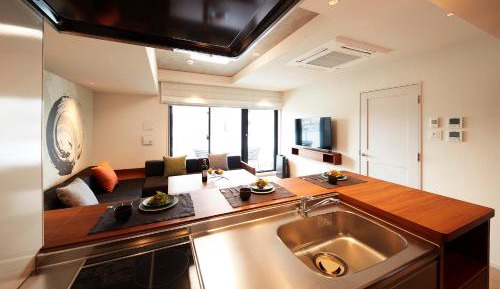 1 Bedroom Suite with Washing Machine and 10㎡ Balcony