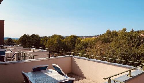 One-Bedroom Apartment Privilege (4 adutls)