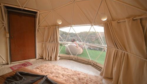 Queen Room with Balcony