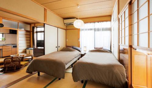 Japanese-Style Room
