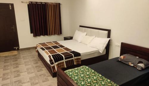 Large Double Room