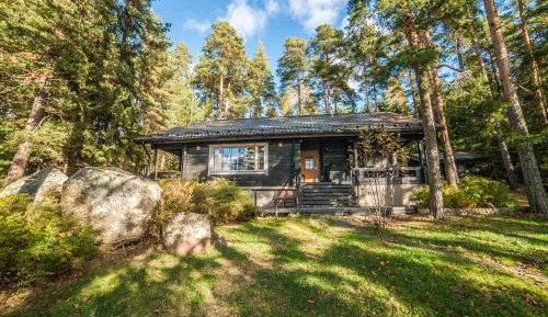 Three-Bedroom Villa with Sauna