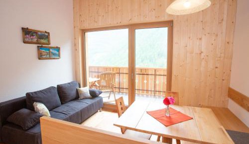 Two-Bedroom Apartment with Balcony