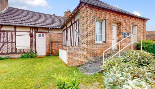 One-Bedroom Holiday Home
