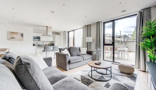Three-Bedroom Apartment