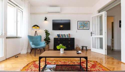 Apartment with Sea View