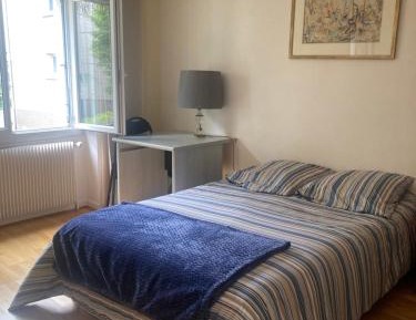 Standard Double Room with Shared Bathroom