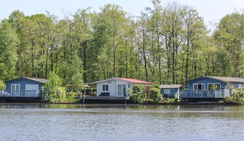 One-Bedroom Holiday Home