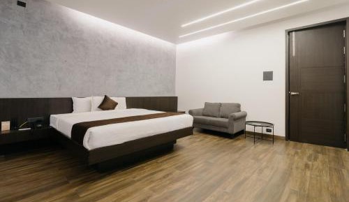 Suite with Private Pool