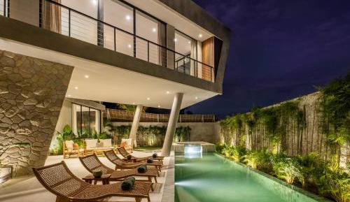 Villa with Private Pool