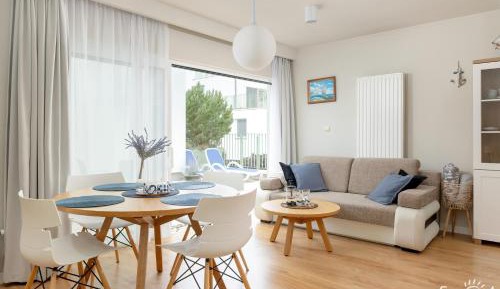 One-Bedroom Apartment with Terrace