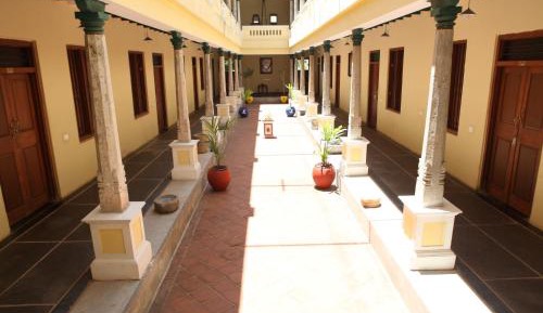Deluxe Double or Twin Room with Garden View