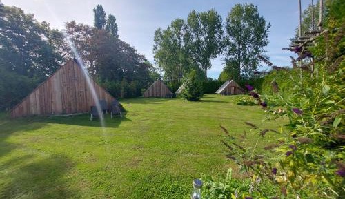 Economy Quadruple Room with Shared Bathroom