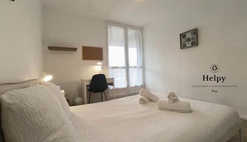 Three-Bedroom Apartment with Balcony