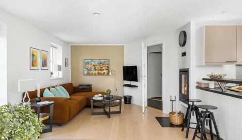 Three-Bedroom Holiday Home 