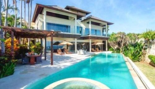 Villa - Beach Front
