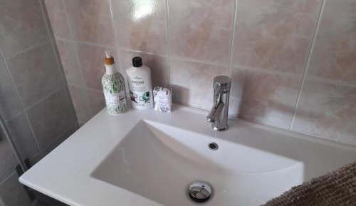 Twin Room with Private Bathroom