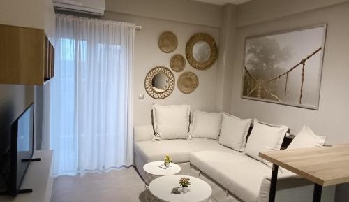 One-Bedroom Deluxe Apartment