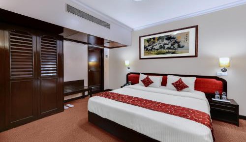 Superior King Suite