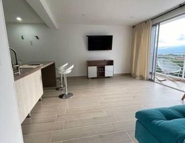 Three-Bedroom Apartment - High Floor