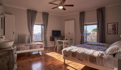 Classic Quadruple Room