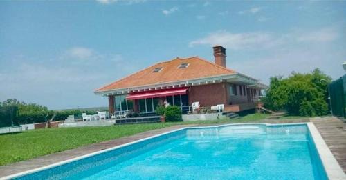 Six-Bedroom House