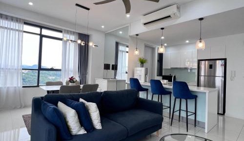 Two-Bedroom Apartment with City View