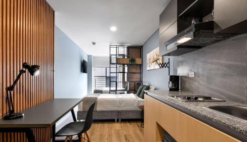 One-Bedroom Apartment