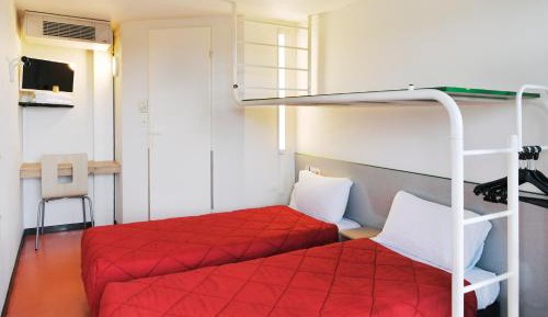 Double Room with 2 Single Beds