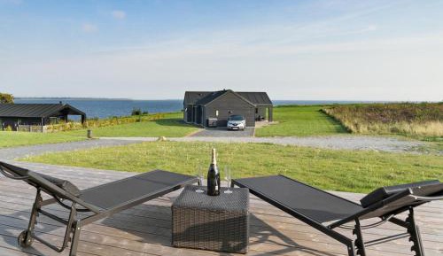 Three-Bedroom Holiday Home 