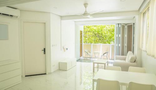 One-Bedroom Apartment - Oceanfront