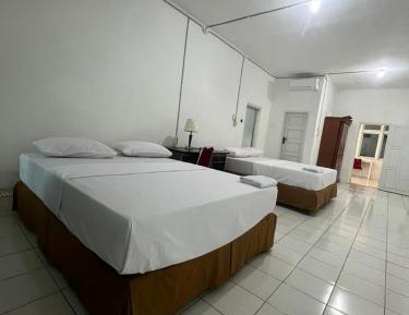 Large Double Room