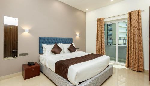 Deluxe Double Room with Balcony